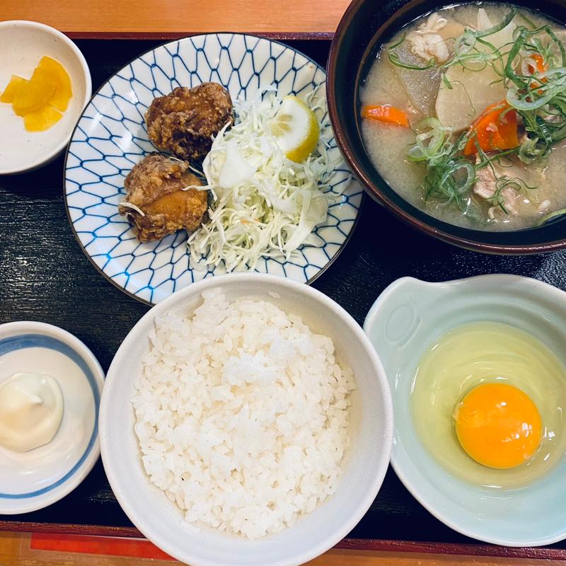 豚汁セット　おちょぼライス(大衆食堂 定食のまる大 多摩センター店)