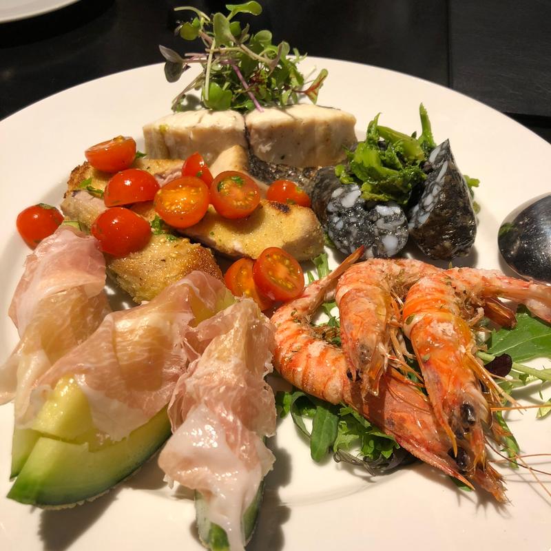 前菜盛り合わせ(ピッツァ ジューシー)