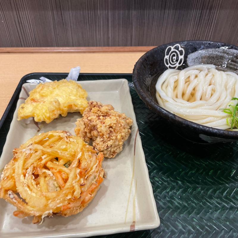 冷かけ小　＋　天ぷら(はなまるうどん 東住吉湯里店)