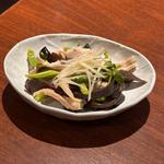 豚ガツと新生姜のナムル(鳥どり 日本橋店)