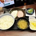 ハムエッグ納豆定食(吉野家 中目黒駅前店 )