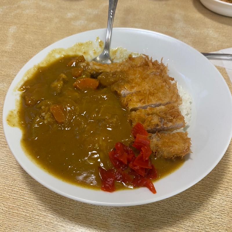 かつカレー(たかやす)