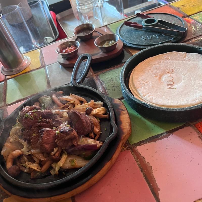 ラム・ファヒータ(MUCHO MODERN MEXICANO)