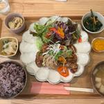 日替わり(ナッツ カフェ)