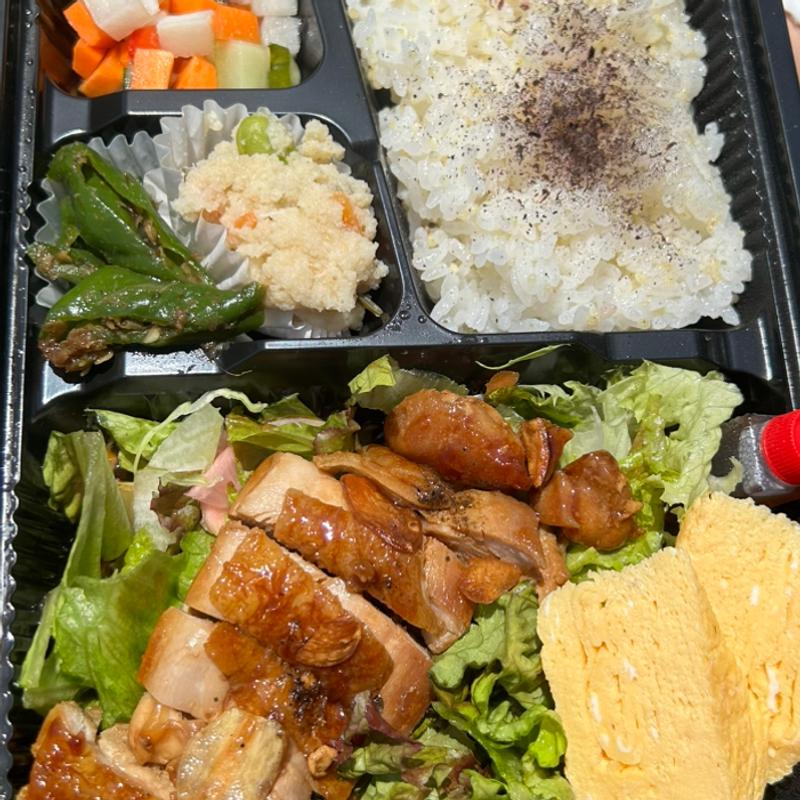 セレクト弁当（鶏照り焼き）(ヘルシーごはん＆カフェ遊)