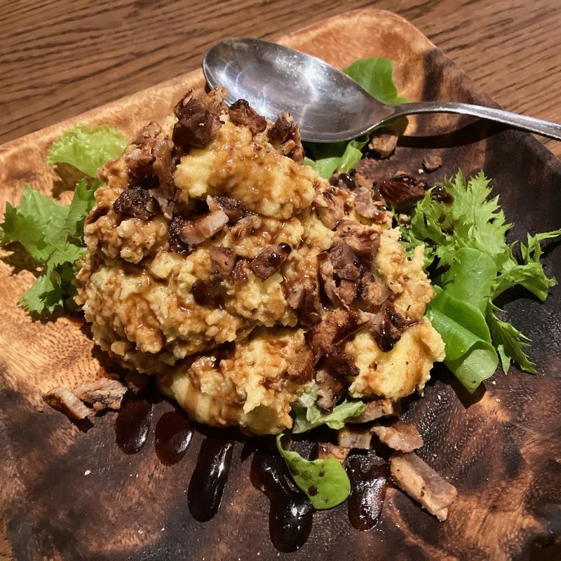 名物ケーニッヒのポテトサラダ(フライシュ ケーニッヒ （das fleisch KoniG）)