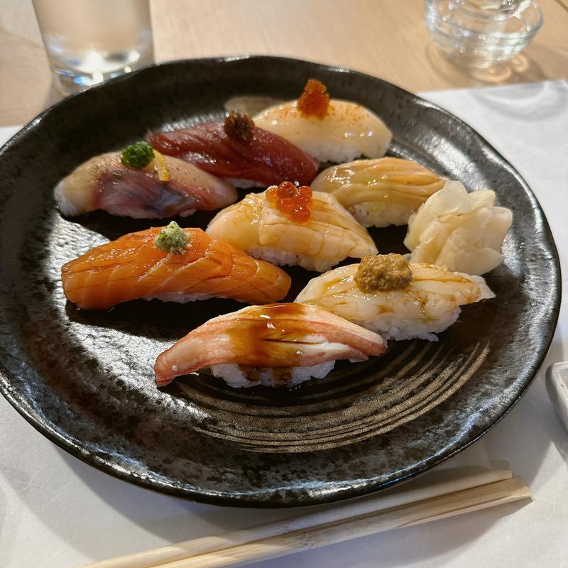 8貫セット(鮨処まえだ)