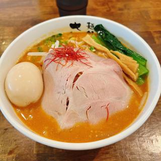 濃厚煮卵エビ味噌ラーメン(麺処さとう 船引店)