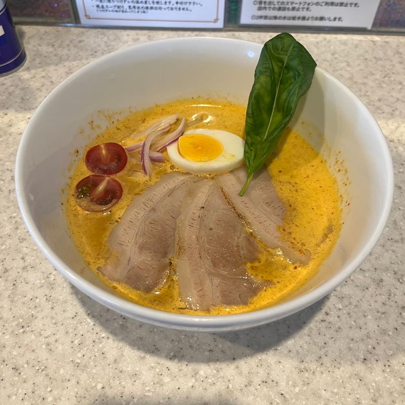 レッドカレーらぅめん(限定朝ラー)(らぅめん考房ありがた屋)