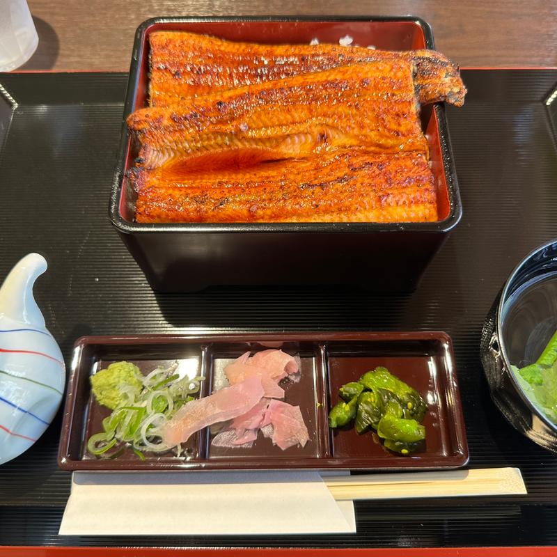 うな重松+ご飯大盛り(鰻の成瀬 甲府昭和店)