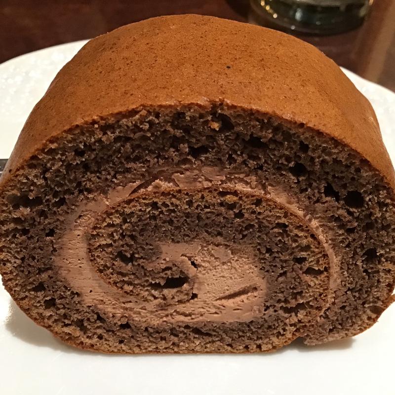 チョコロールケーキ(星乃珈琲店 仙台吉成店)