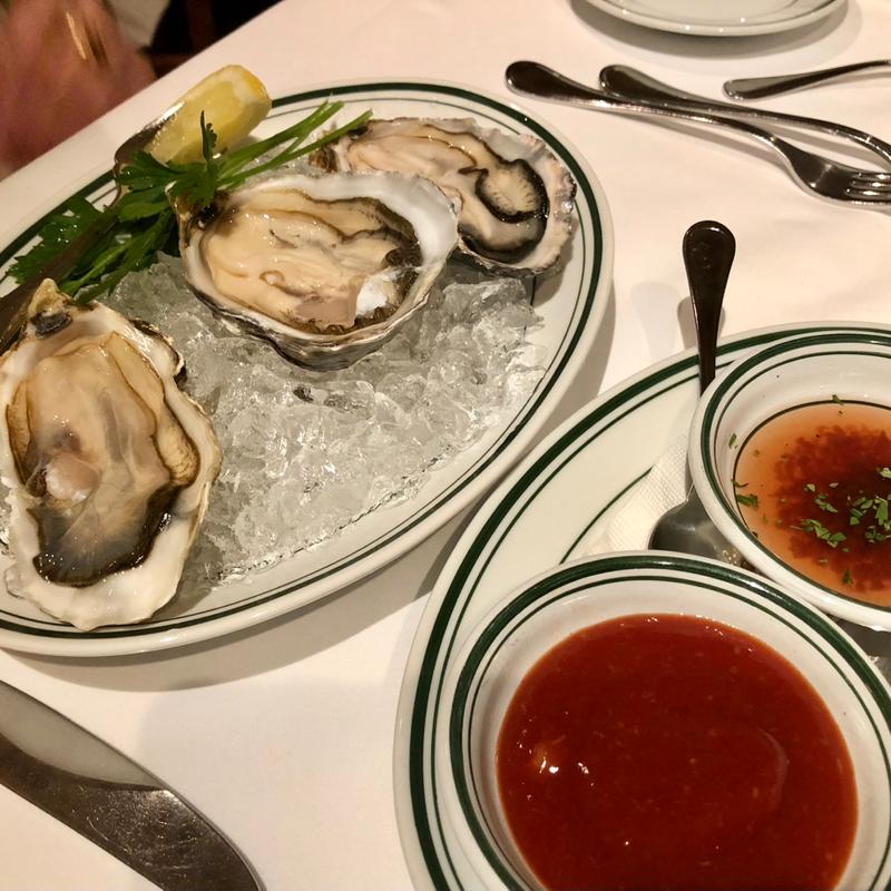 生牡蠣(ハーフ)(ウルフギャング・ステーキハウス 丸の内店 )
