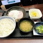 ハムエッグ納豆定食(吉野家 中目黒駅前店 )