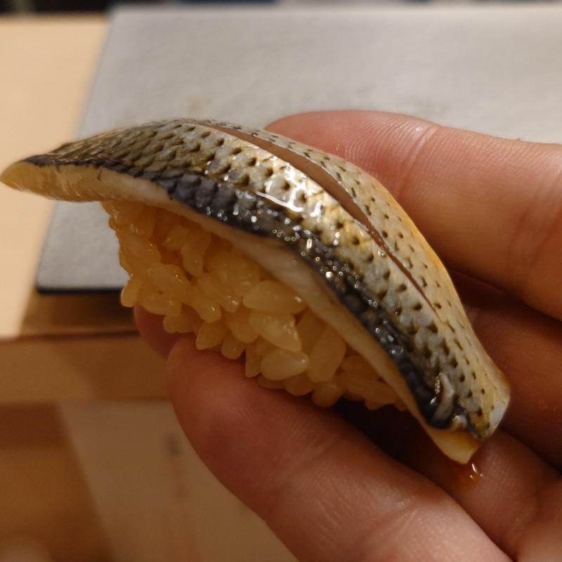 小鰭(立喰い寿司あきら)