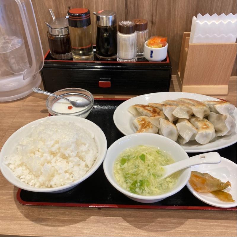 大盛餃子定食(華心苑 町屋店)