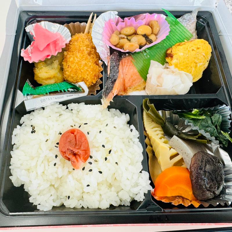 弁当(レストラン ワールドⅡ)