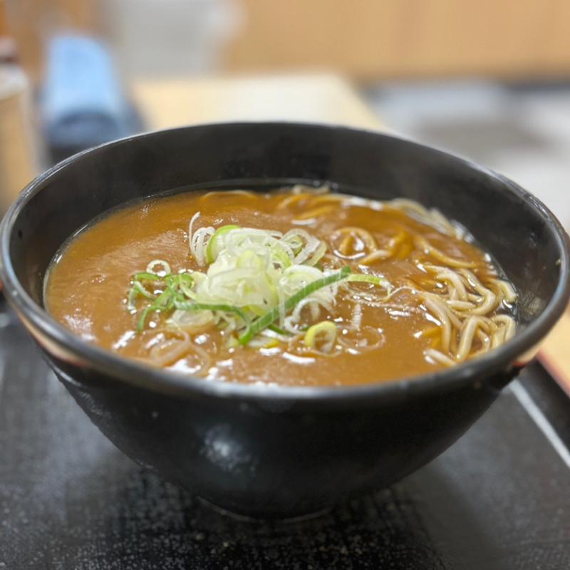 カレー蕎麦(名代 箱根そば 登戸店)