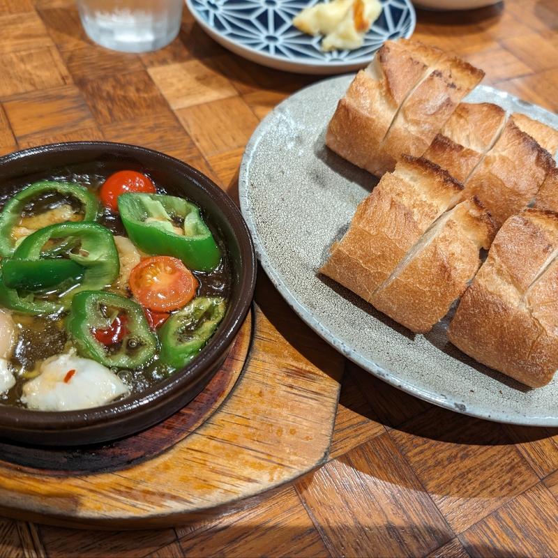 .熱々！アヒージョ&バケット(ニューマン横浜 ドラセブン)