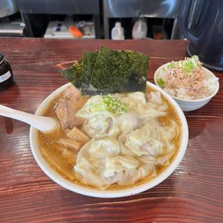 らぁ麺 大盛り ワンタン増し(麺屋 ゆゆ多)