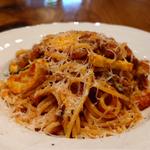 自家製ベーコンと揚げズッキーニのトマトソーススパゲッティ(リストランテ マルテッロ)