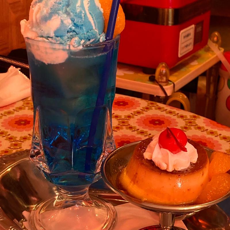 昭和の固めプリンセット(昭和レトロ喫茶セピア)