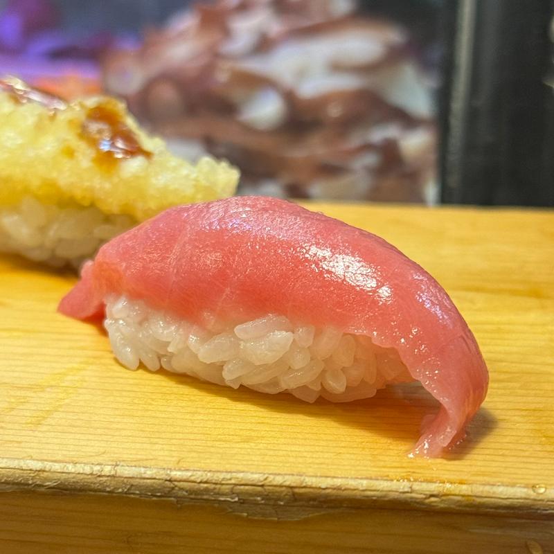 本まぐろ(や台ずし 新栄CBC前町)