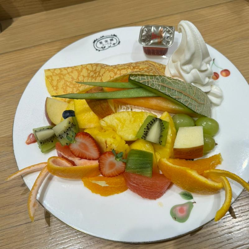 季節のクレープ(果実園 東京店)