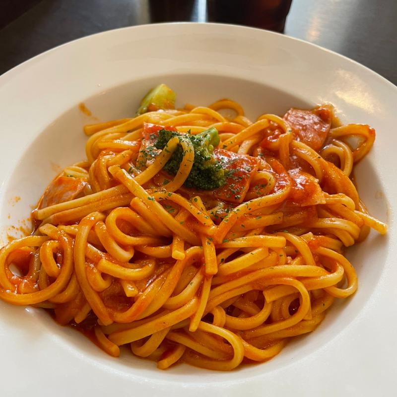 ブロッコリーとベーコンのトマトパスタ(PRONTO 東上野店)