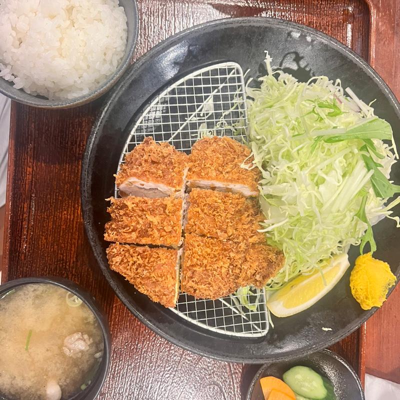 美明豚　120g ヒレかつ定食(とんかつかつ吉)