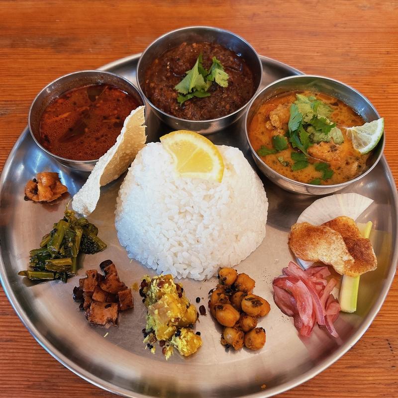 ライムチキンココナッツ(カレー食堂 ビリヤタ)