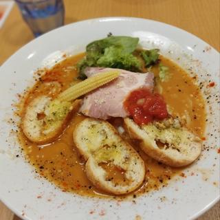 海老とトマト麺(麺屋はやぶさ下北沢店)