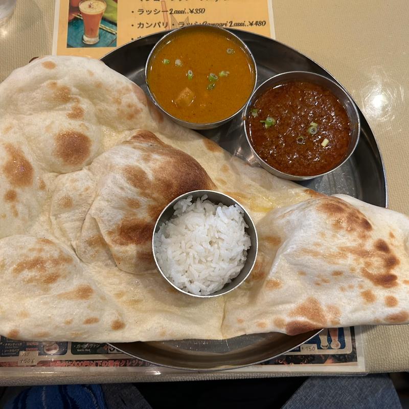 ダブルカレーセット(ヌーレ タージ ハラール レストラン)