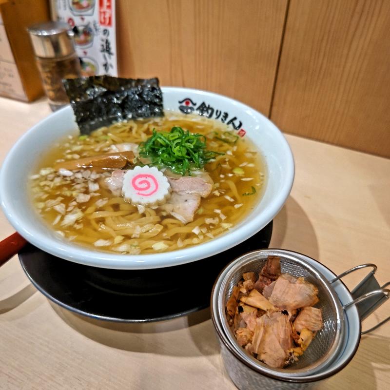利尻昆布と煮干しの追いかつおラーメン＋赤酢五貫(すごい煮干ラーメン野毛 すし 釣りきん)