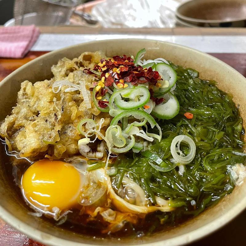 まいたけ天・めかぶ・たまご(そば千)