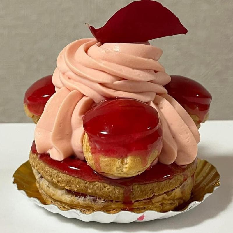 サントノレイスパハン(ピエール・エルメ・パリ 渋谷ヒカリエ シンクス)