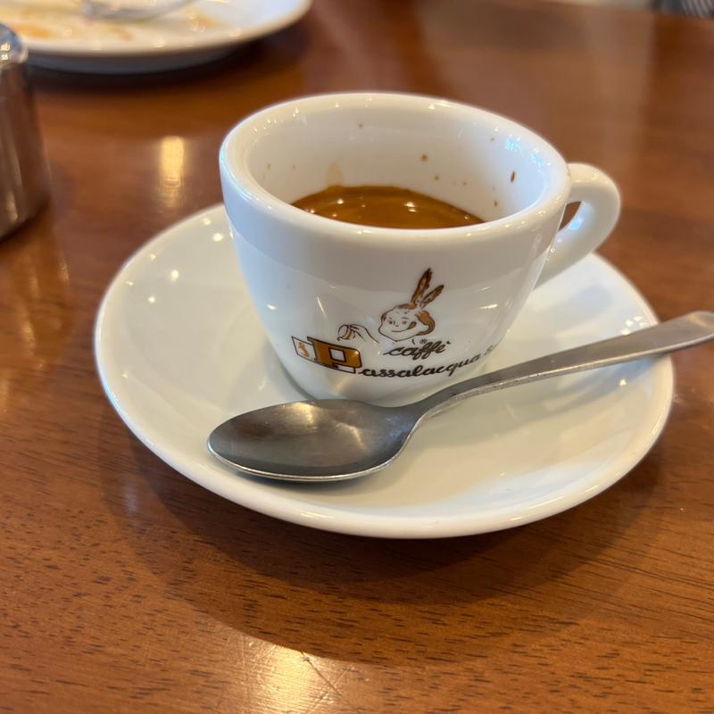 エスプレッソ(ソロ ピッツァ ジンガラ （SOLO PIZZA ZINGARA）)