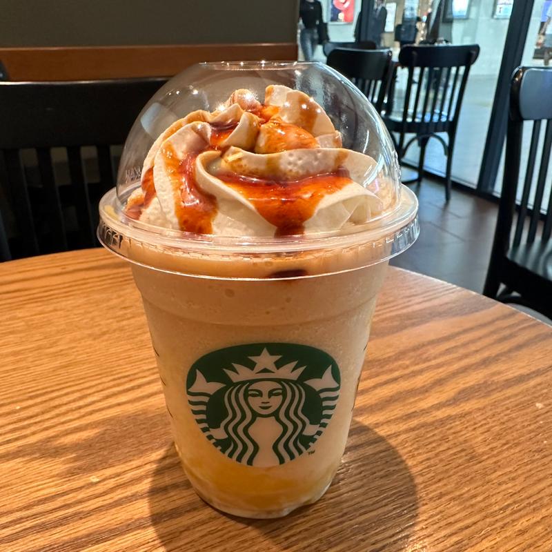 バナナ ブリュレ フラペチーノ(スターバックスコーヒー JR福山駅店)