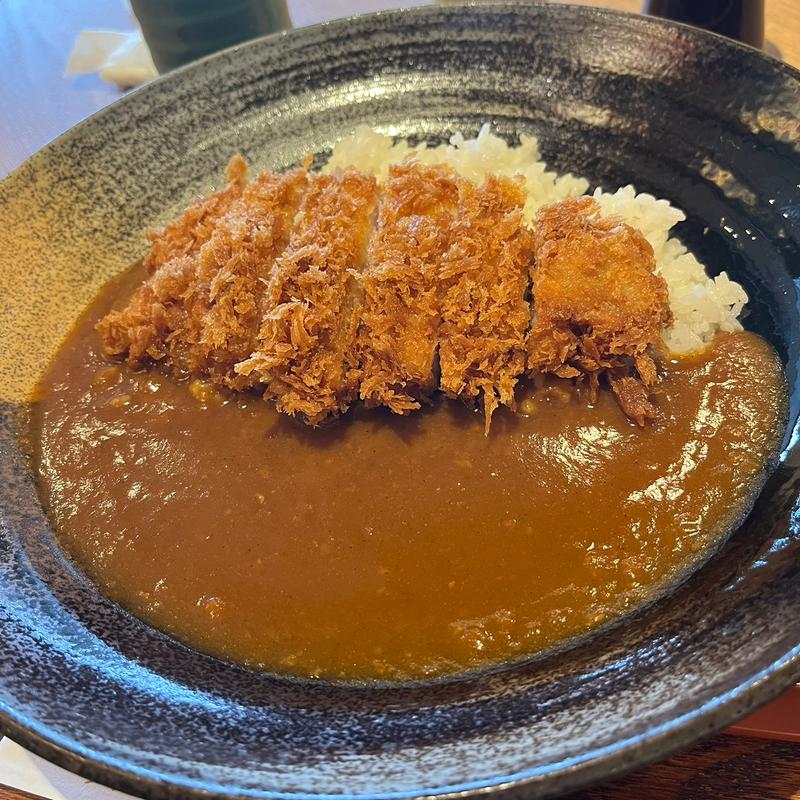 カツカレー(黄金色の豚 羽田空港店)