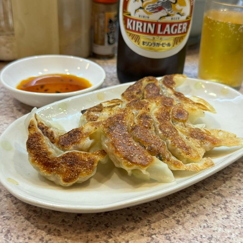 餃子(珍々亭 支店)