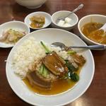 豚角煮丼セット(品珍閣)