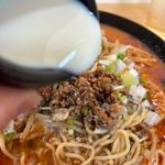 濃厚豆乳担々麺(中華飯店 幡龍 あるじゃ店 （バンリュウ）)
