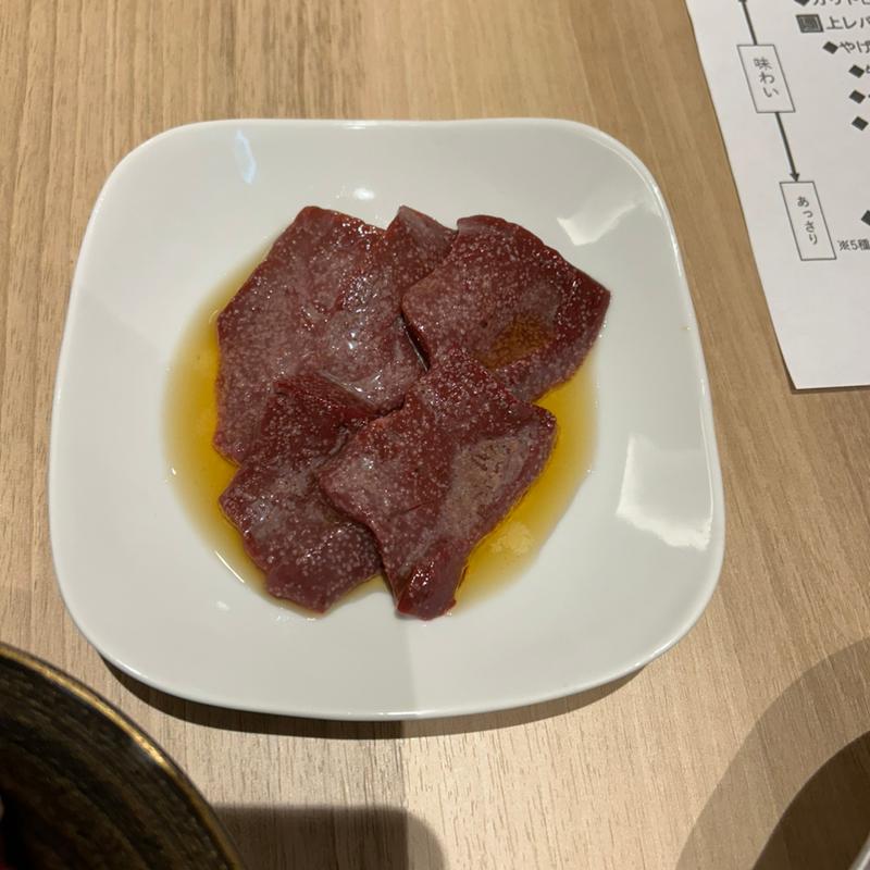 上レバー(肉刺しとホルモン トラコ)