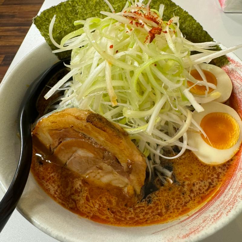 辛ネギ味噌ラーメン(らーめん味来)