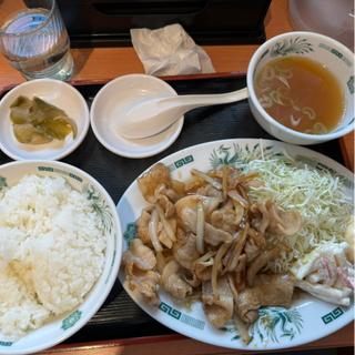 生姜焼き定食(日高屋 飯田橋東口店)