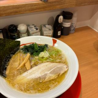 豚骨醤油ラーメン(らーめん骨研究所)