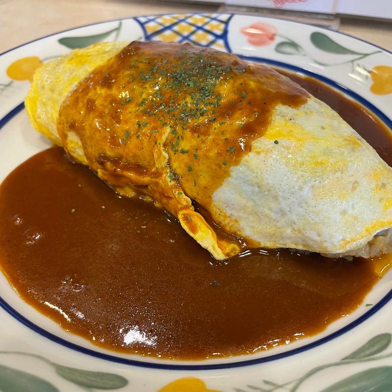 カレーオムライス(カフェレストラン ラ・ルミエール)