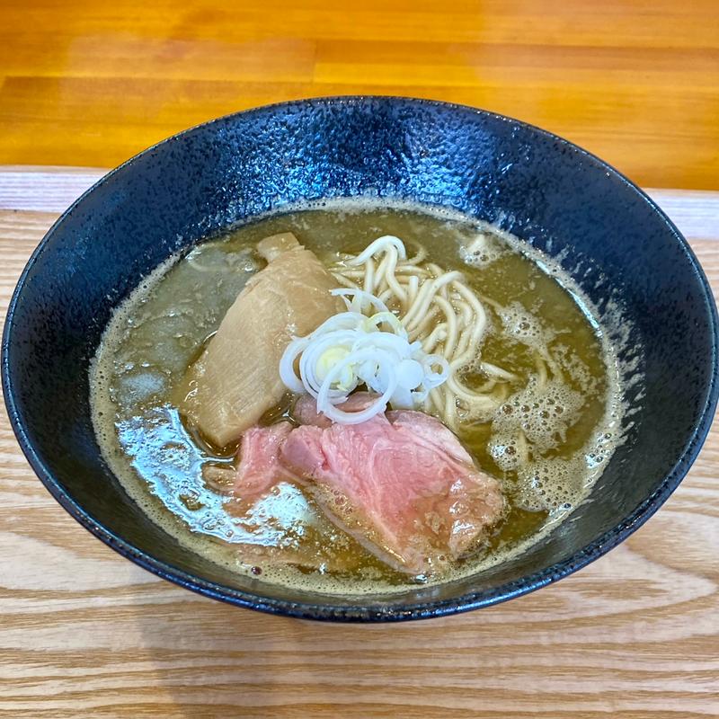 煮干豚骨ラーメン(ラーメン三刀流)