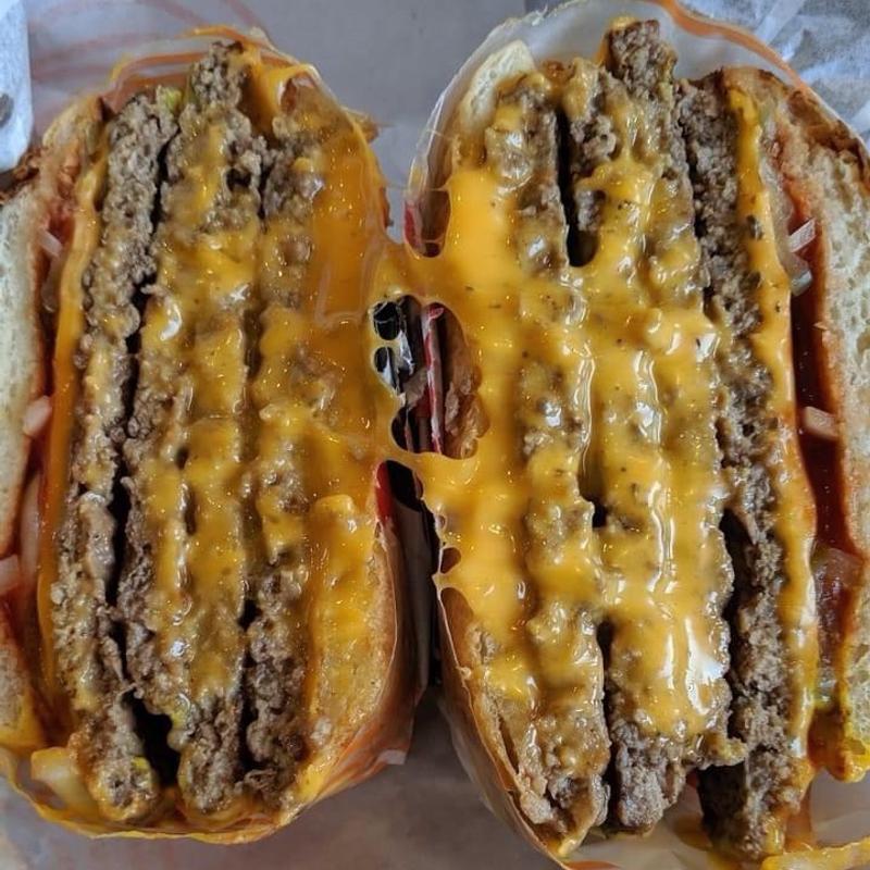 アグリーザワンパウンダー(バーガーキング 祖師ヶ谷大蔵店)