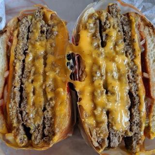 アグリーザワンパウンダー(バーガーキング 祖師ヶ谷大蔵店)