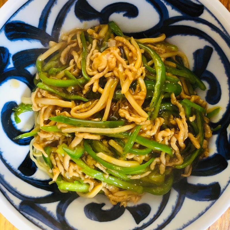 青椒肉絲あんかけ焼きそば(家常菜 博朱)